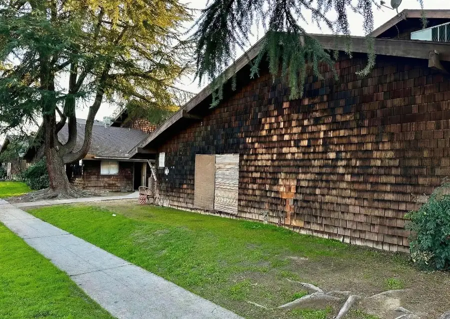 3779 N Abby Street, Fresno, CA 93726 - #2