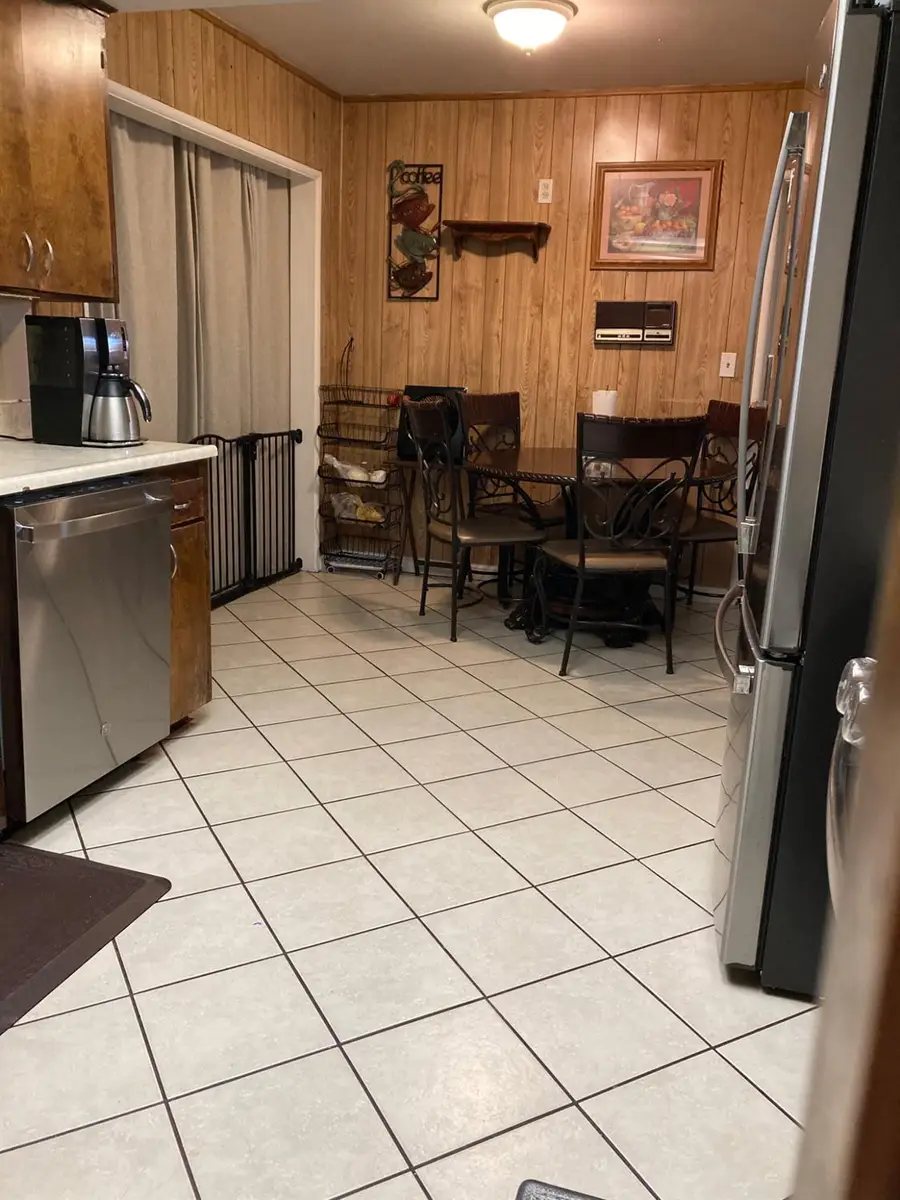 3304 N Howard, Fresno, CA 93726 - #2