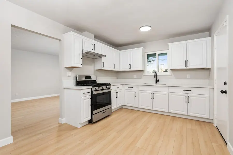 2970 S Martin L King Jr Boulevard, Fresno, CA 93706 - #2