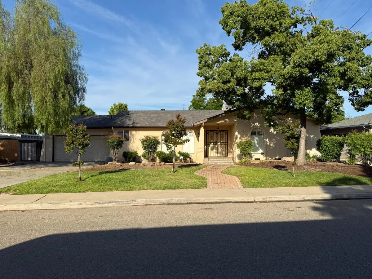 91 O Street, Sanger, CA 93657 - #1