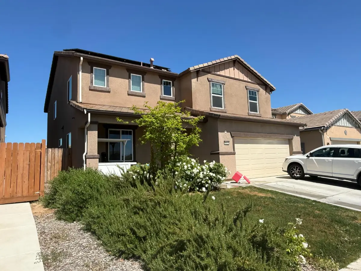 6622 E Berkeley Avenue, Fresno, CA 93727 - #1