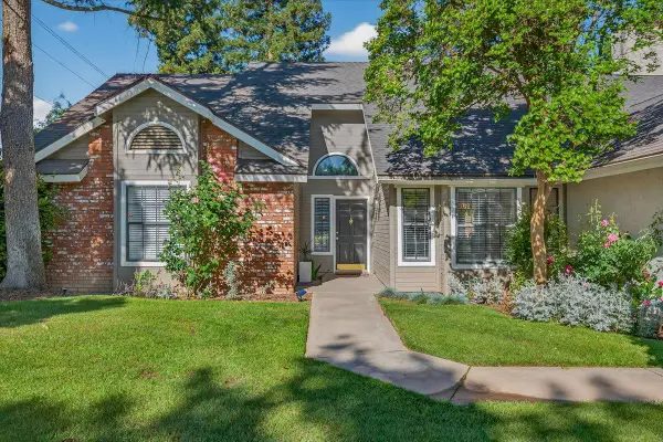 6413 N Arthur Avenue, Fresno, CA 93711