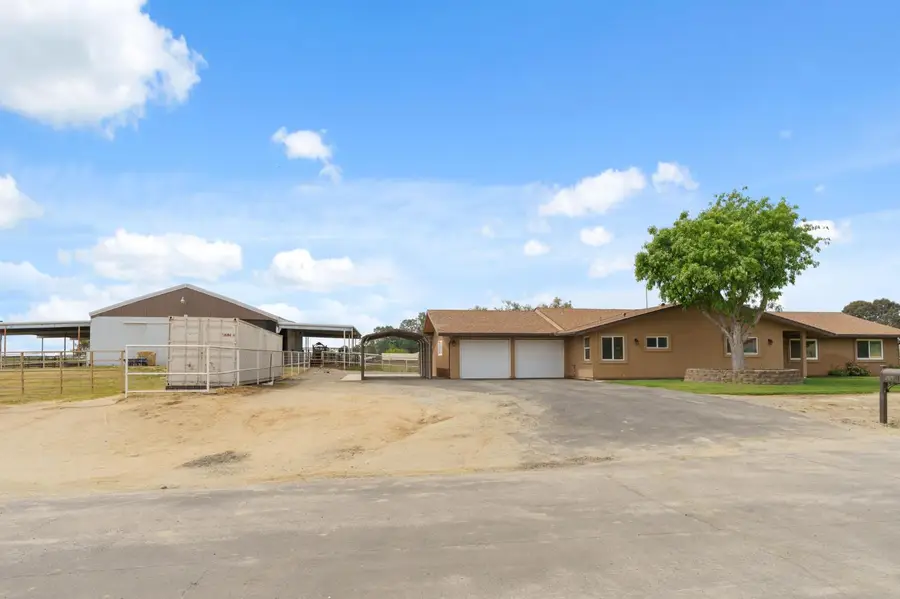 16540 Road 31, Madera, CA 93636 - #3