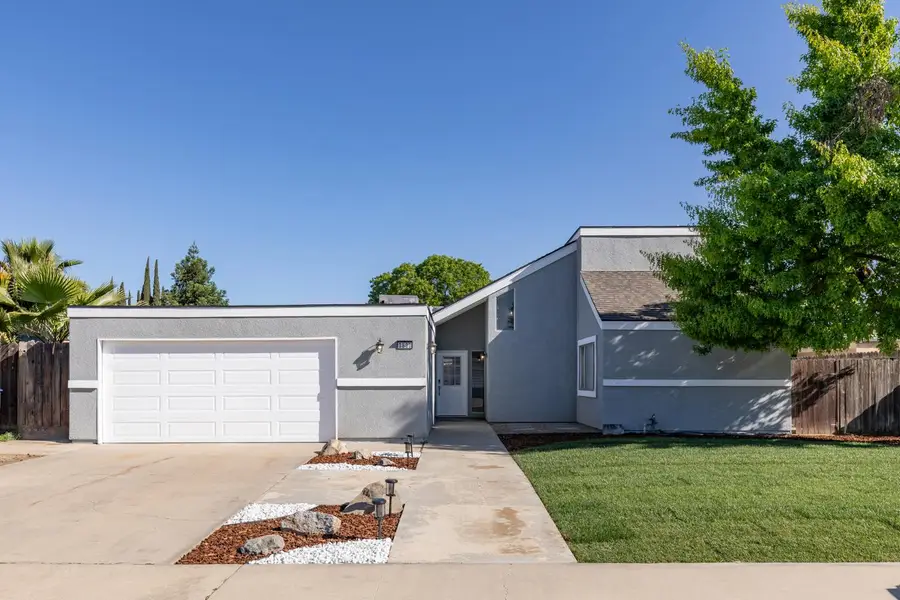 3530 E Stapp, Visalia, CA 93292 - #3