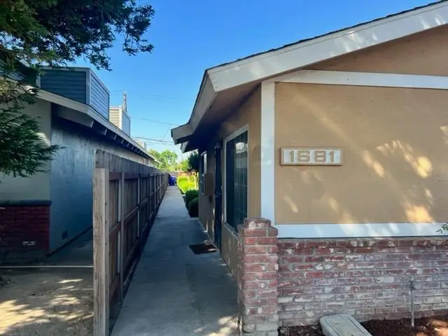 1681 Marion Street #D, Kingsburg, CA 93631 - #2