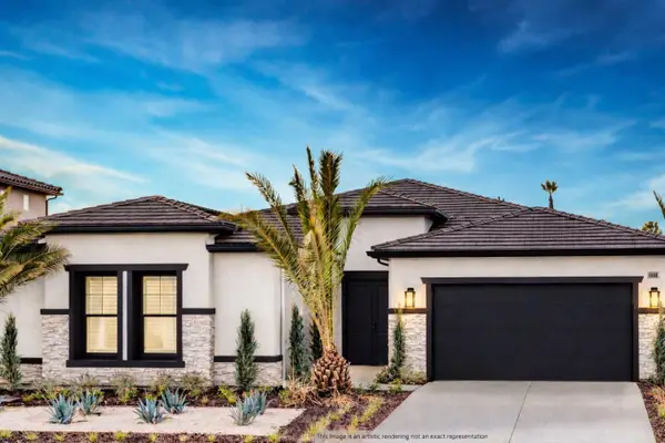 2573 N Black Oak Drive, Fresno, CA 93727