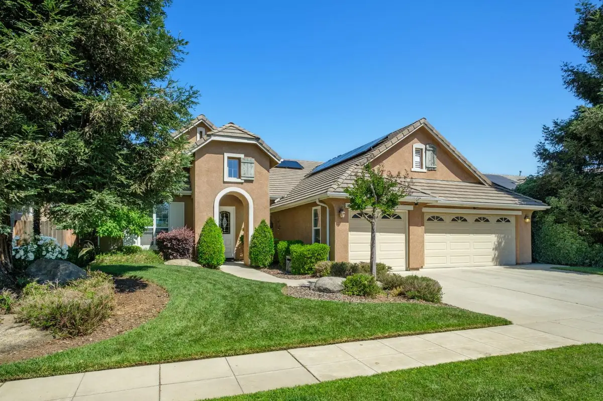 2691 Stuart Avenue, Clovis, CA 93611 - #1