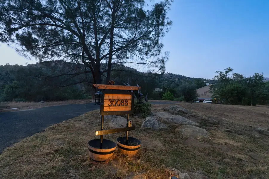 30088 Tioga Drive, Coarsegold, CA 93614 - #2