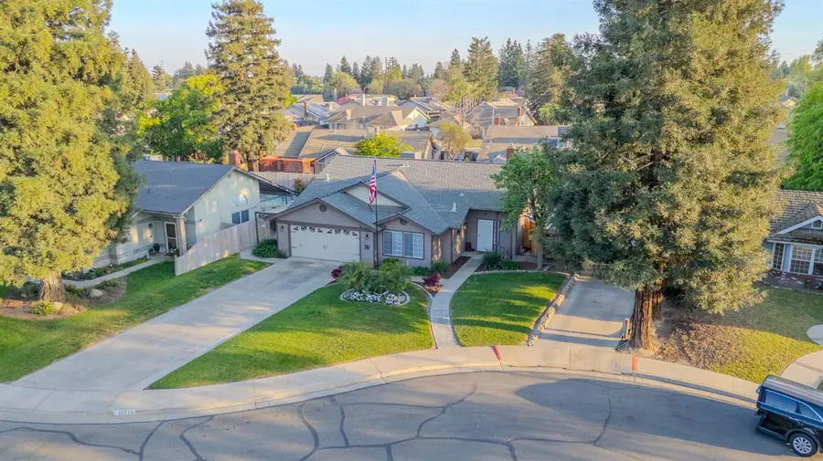 6027 W Judy Court, Visalia, CA 93277 - #2