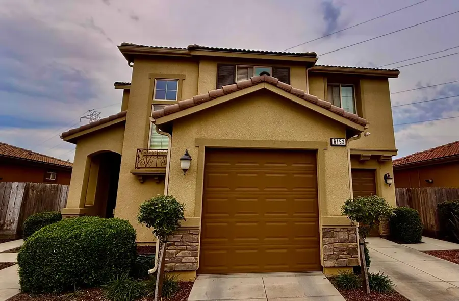 6153 W Marble Hill Drive, Fresno, CA 93722 - #2