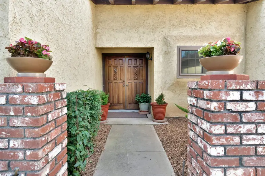 778 W Polson Avenue, Clovis, CA 93612 - #3