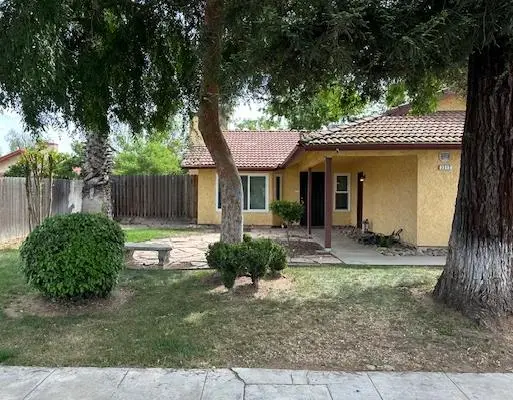 3312 N Hanover Avenue, Fresno, CA 93722 - #2
