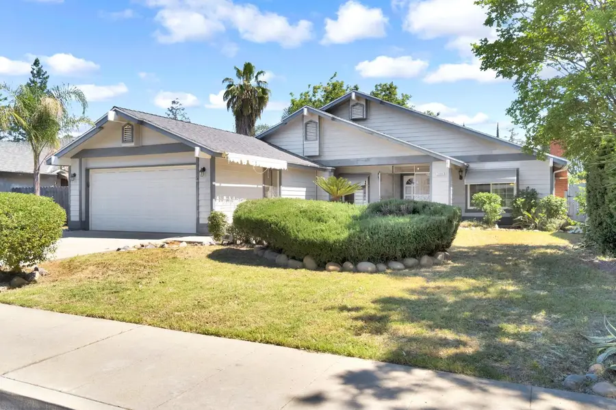 3506 Mulberry Street, Selma, CA 93662 - #2