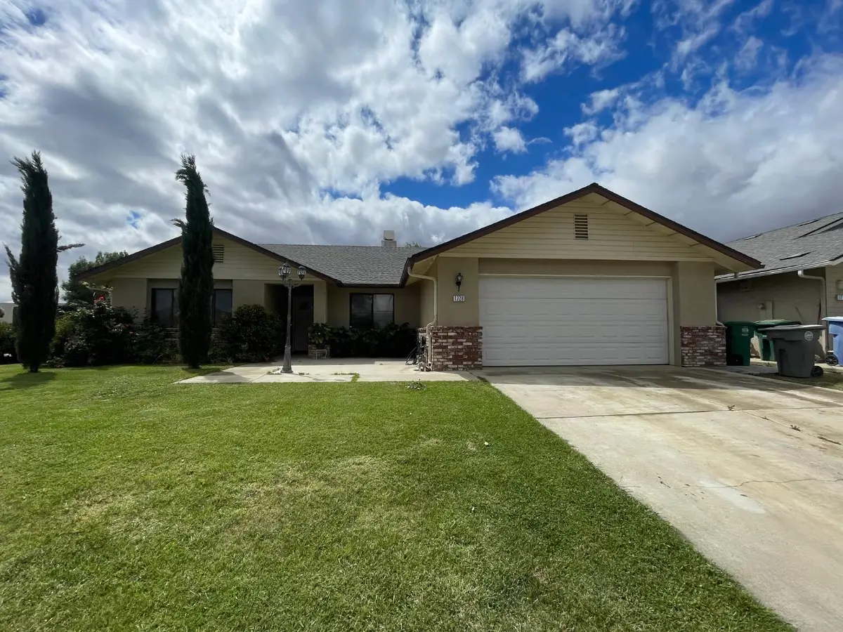 1728 Saltbrush Avenue, Coalinga, CA 93210 - #1