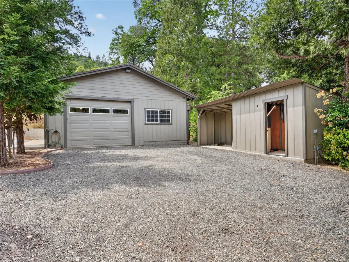 41860 Road 222, Oakhurst, CA 93644 - #1