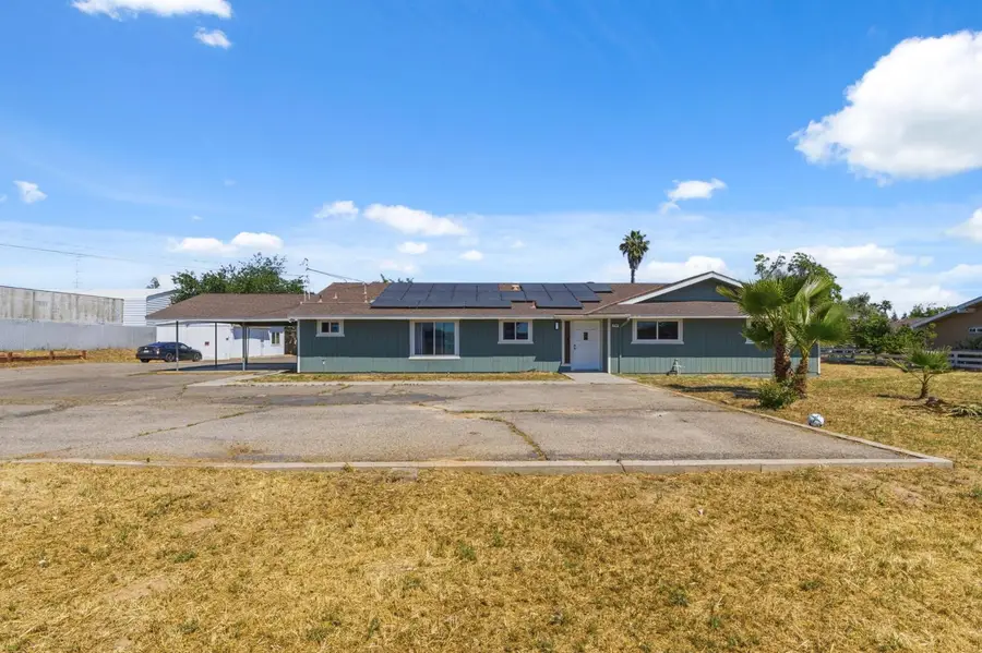 5792 W Olive Avenue, Fresno, CA 93722 - #2