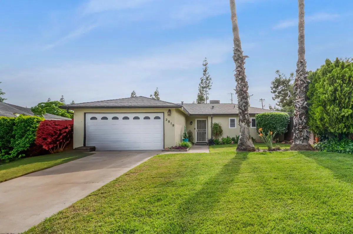 2819 W Indianapolis Avenue, Fresno, CA 93705 - #1