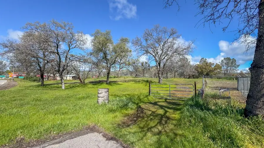 29645 Auberry Road, Prather, CA 93651 - #3