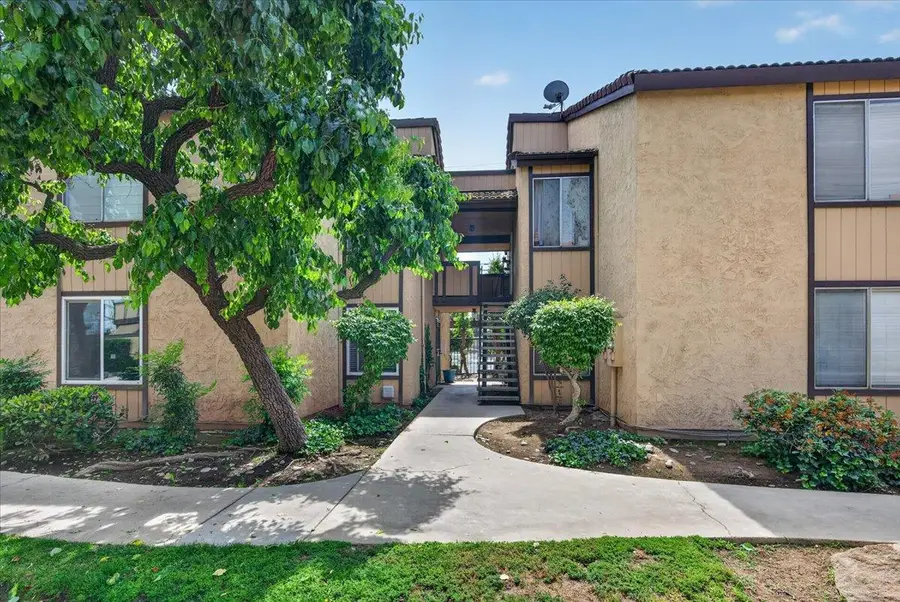 1550 W Ashlan #104, Fresno, CA 93705 - #2