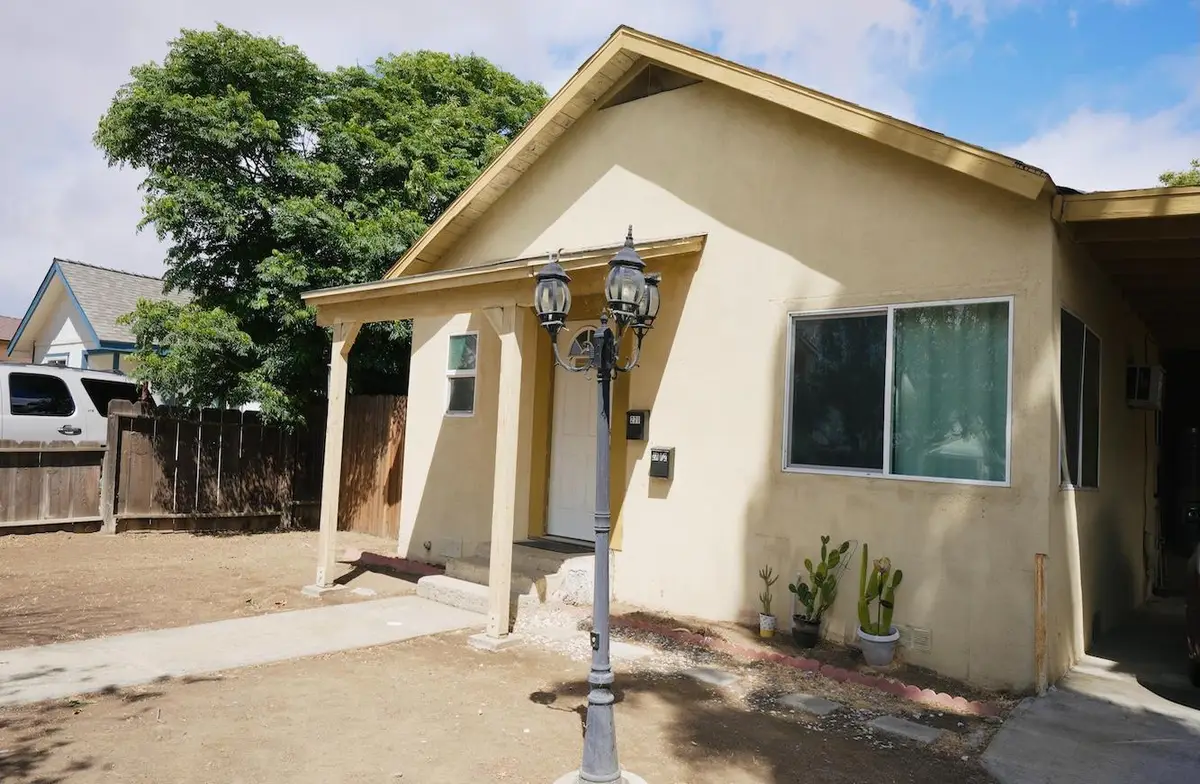 271 Coolidge Street, Coalinga, CA 93210 - #1