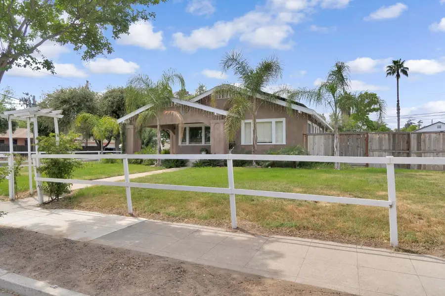1005 N Fruit Avenue, Fresno, CA 93728 - #3