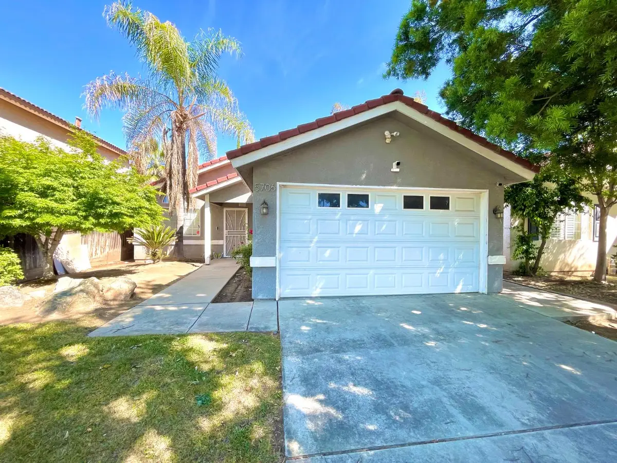 5706 W Ellery Avenue, Fresno, CA 93722 - #1