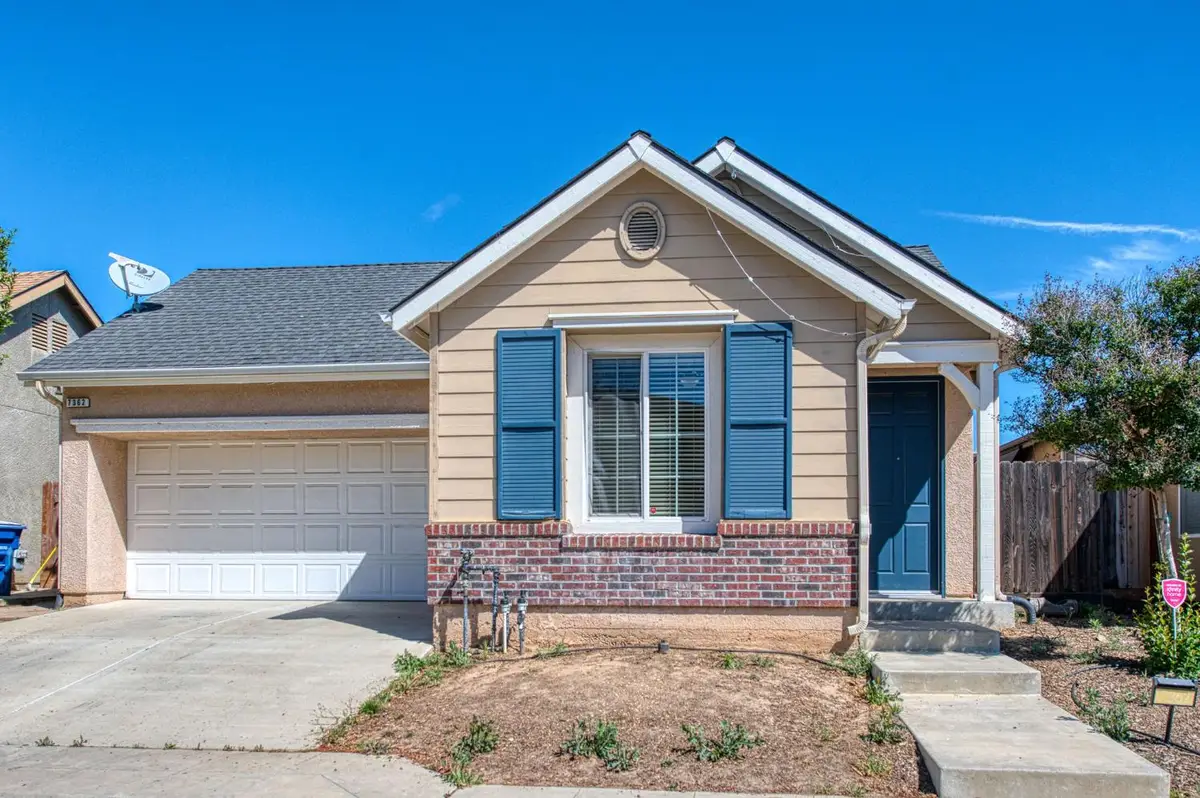 7362 E Ramona Way, Fresno, CA 93737 - #1