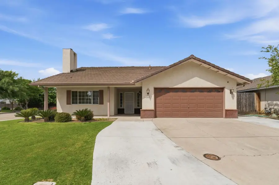 1515 Morgan Drive, Kingsburg, CA 93631 - #2
