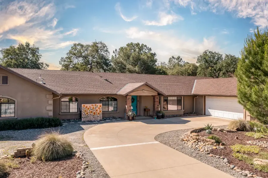42404 John Muir Drive, Coarsegold, CA 93614 - #2