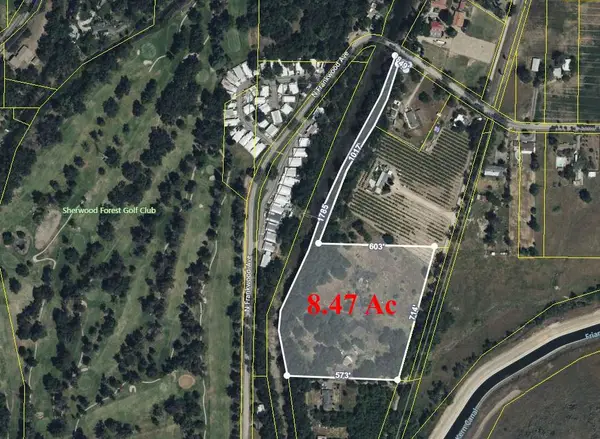 400 N Frankwood Avenue, Sanger, CA 93657