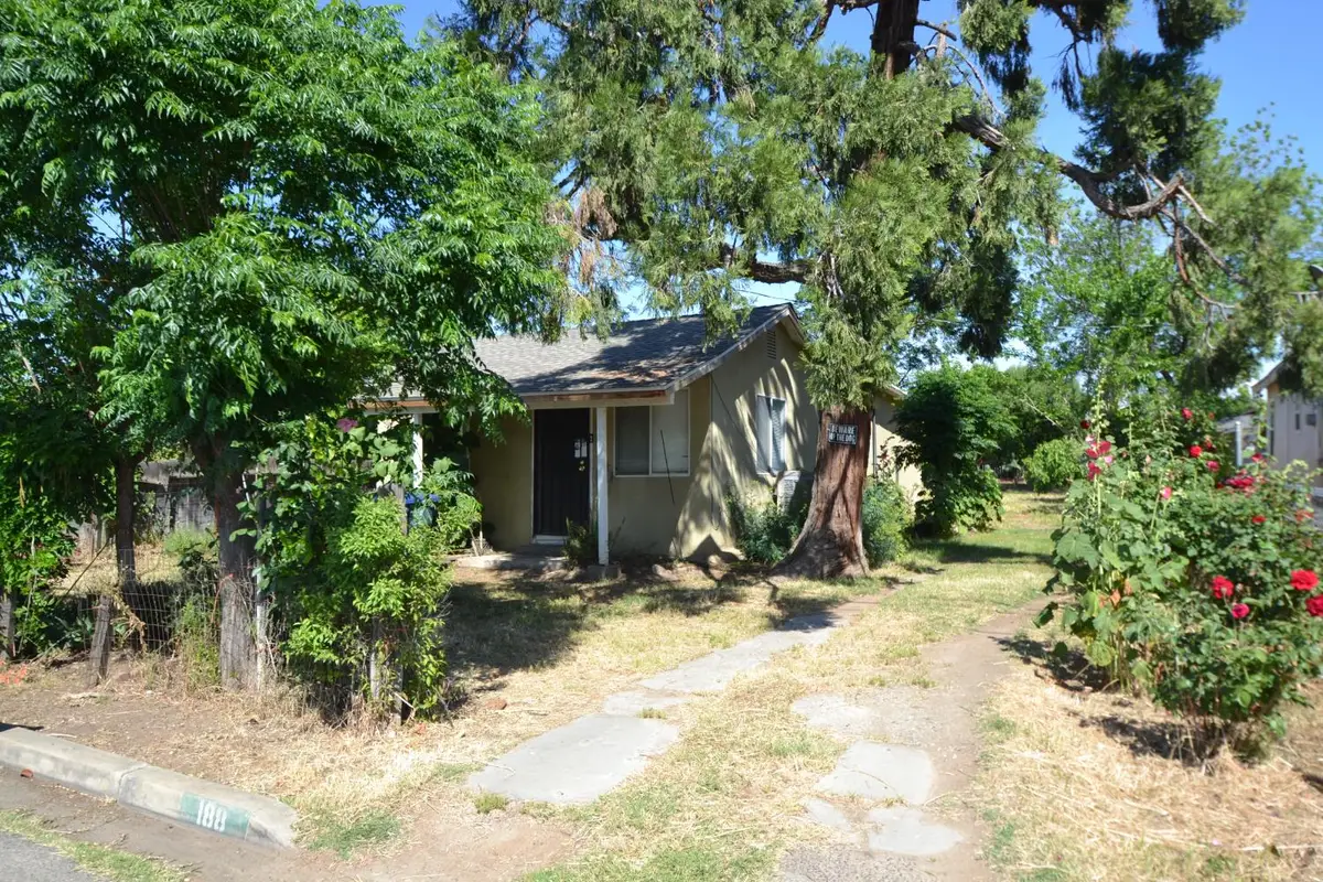 188 Justine Avenue, Reedley, CA 93654 - #1