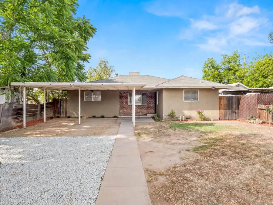 4743 E Lane Avenue, Fresno, CA 93702 - #2