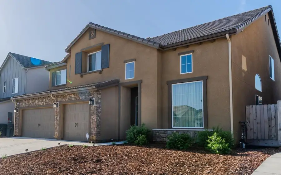 4176 Twain Avenue, Clovis, CA 93619 - #2