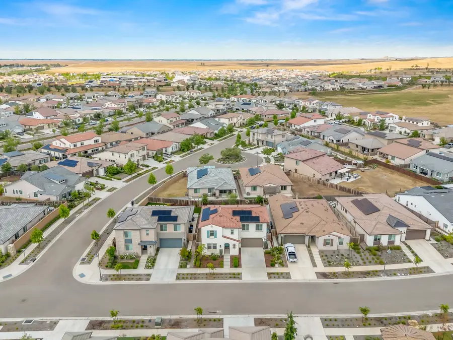 4486 Crown Bluffs Drive, Madera, CA 93636 - #3
