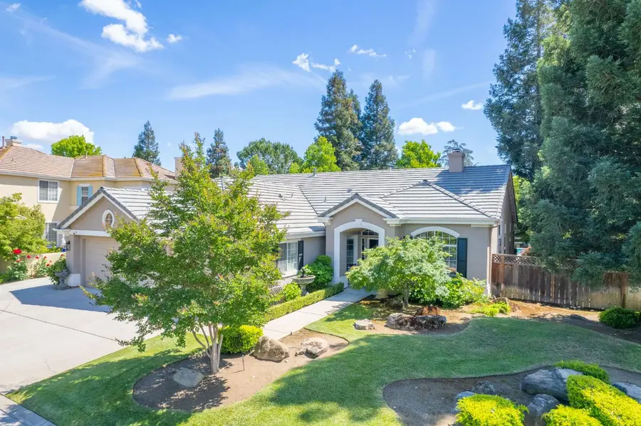 10621 N Pierpont Circle, Fresno, CA 93730 - #2