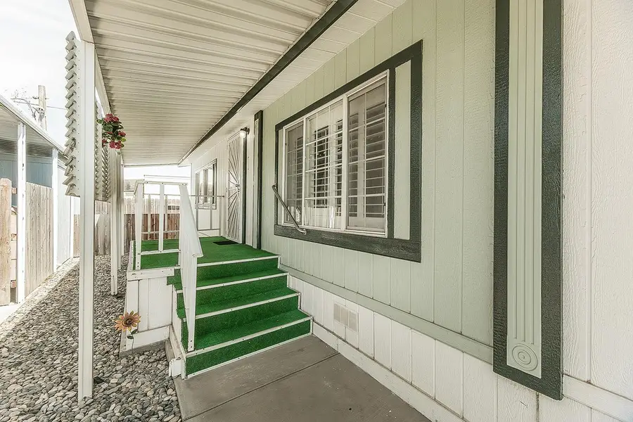1551 6th Ave #35, Kingsburg, CA 93631 - #3