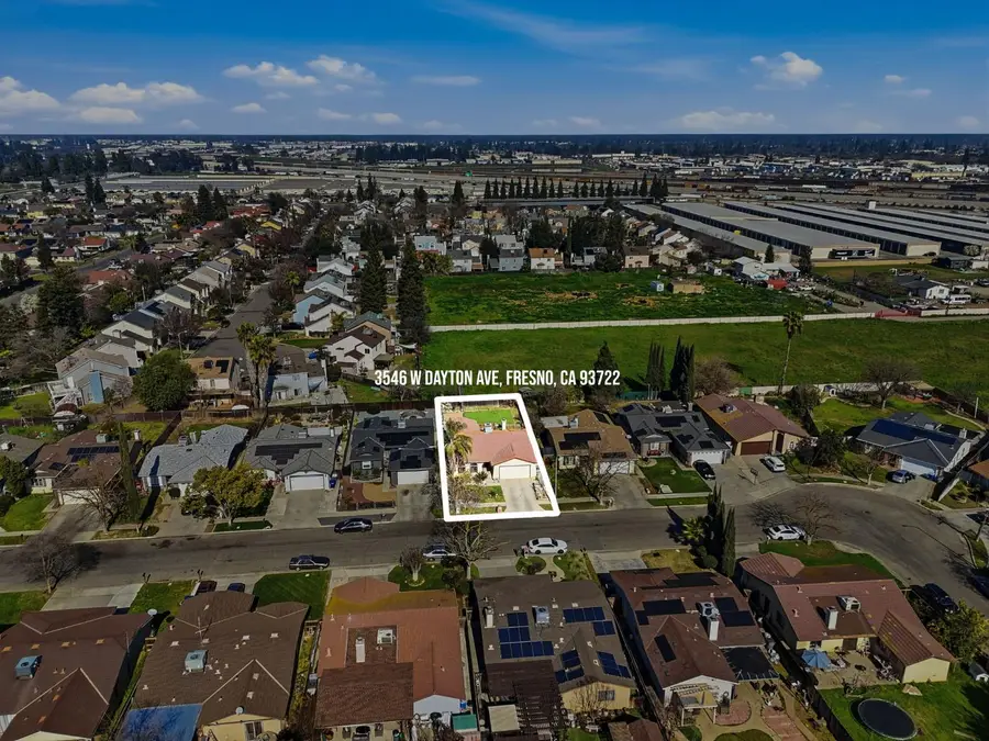 3546 W Dayton Avenue, Fresno, CA 93722 - #2