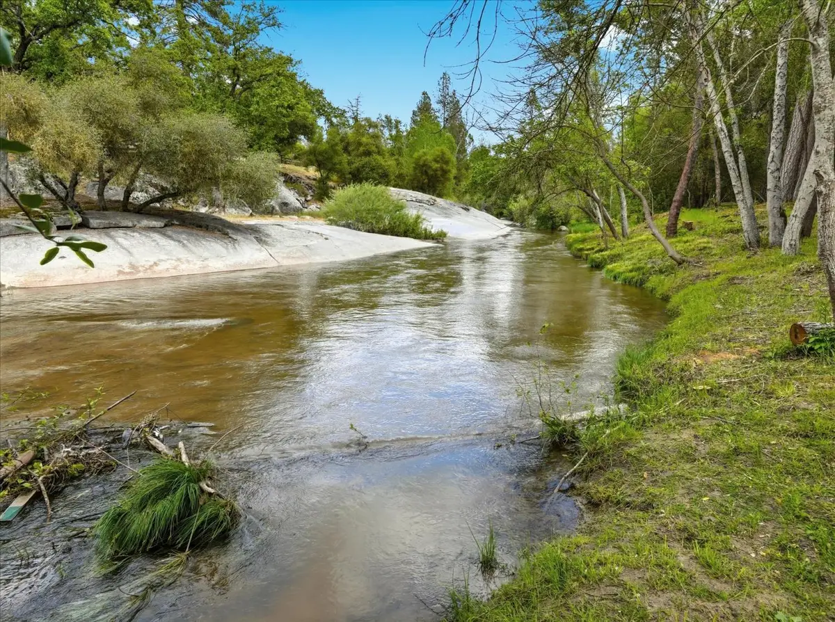 45893 Sutton Dr, Oakhurst, CA 93644 - #1