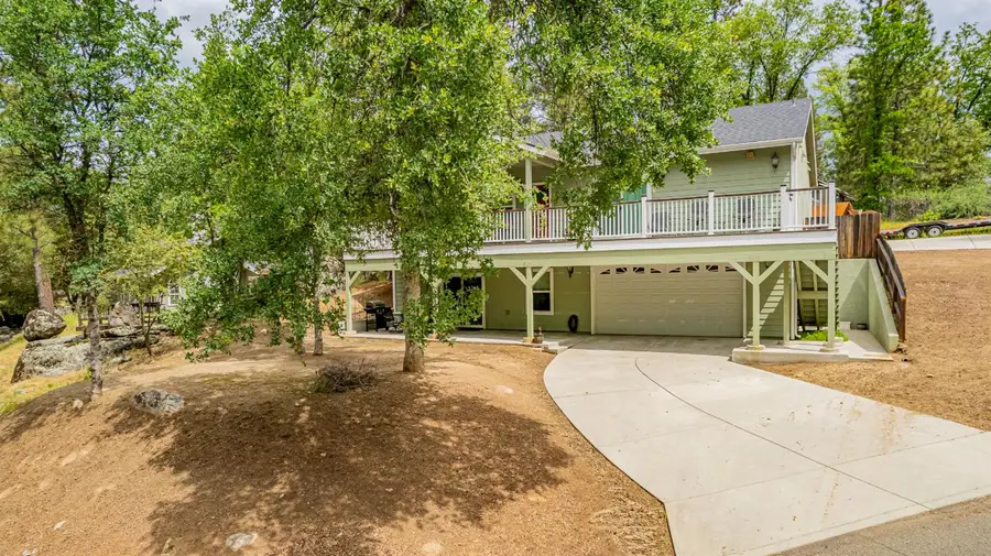 48441 Woodbend Court, Oakhurst, CA 93644 - #2
