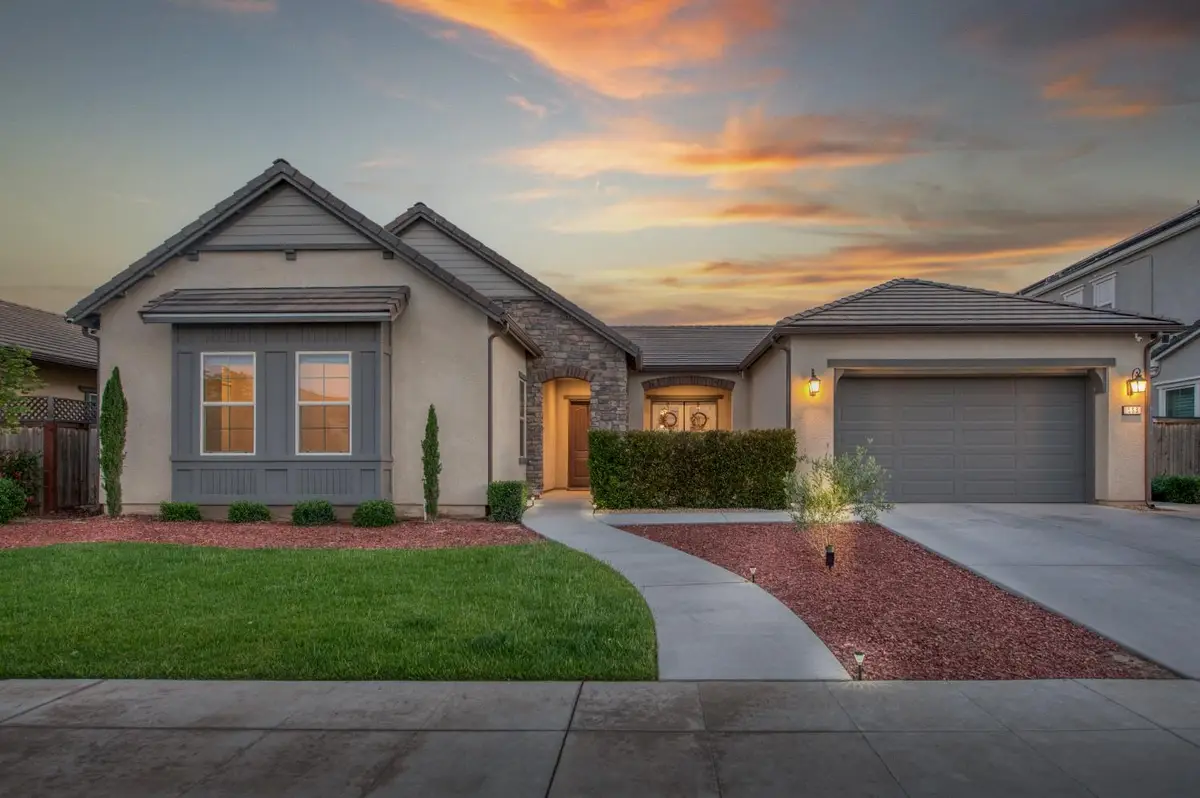 598 Crescent Lane, Madera, CA 93636 - #1