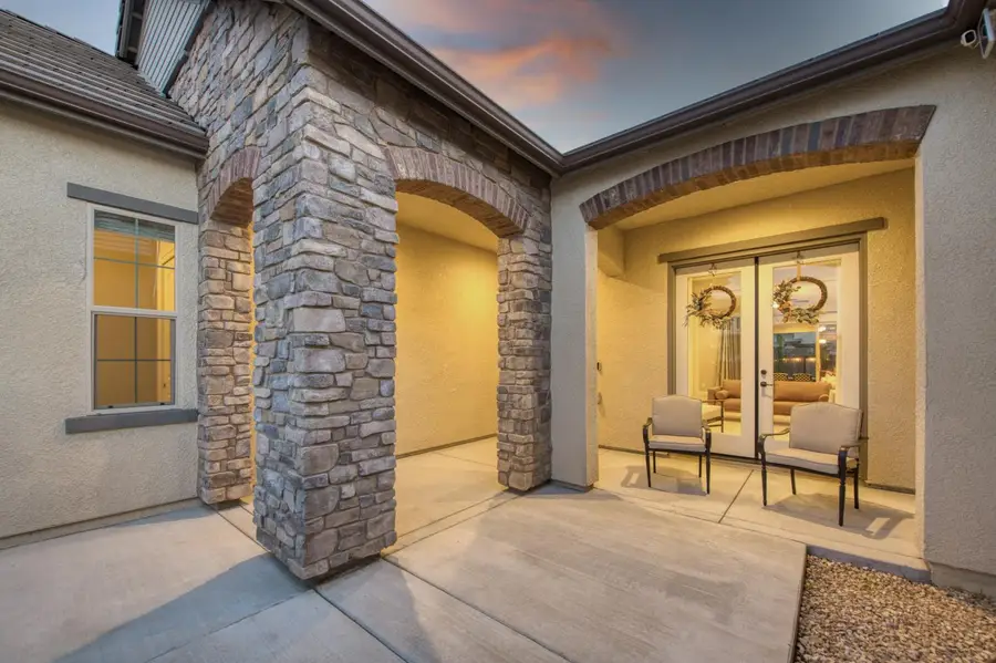 598 Crescent Lane, Madera, CA 93636 - #3