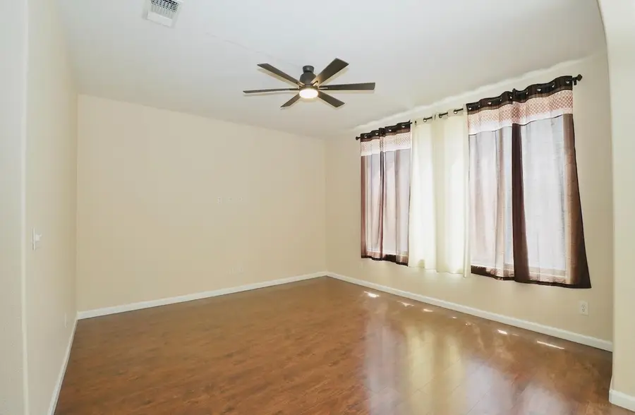 4629 W Javier Way, Fresno, CA 93722 - #3