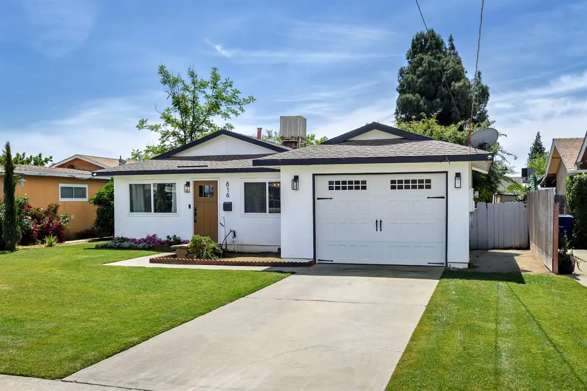 816 Roosevelt Street, Kingsburg, CA 93631 - #1