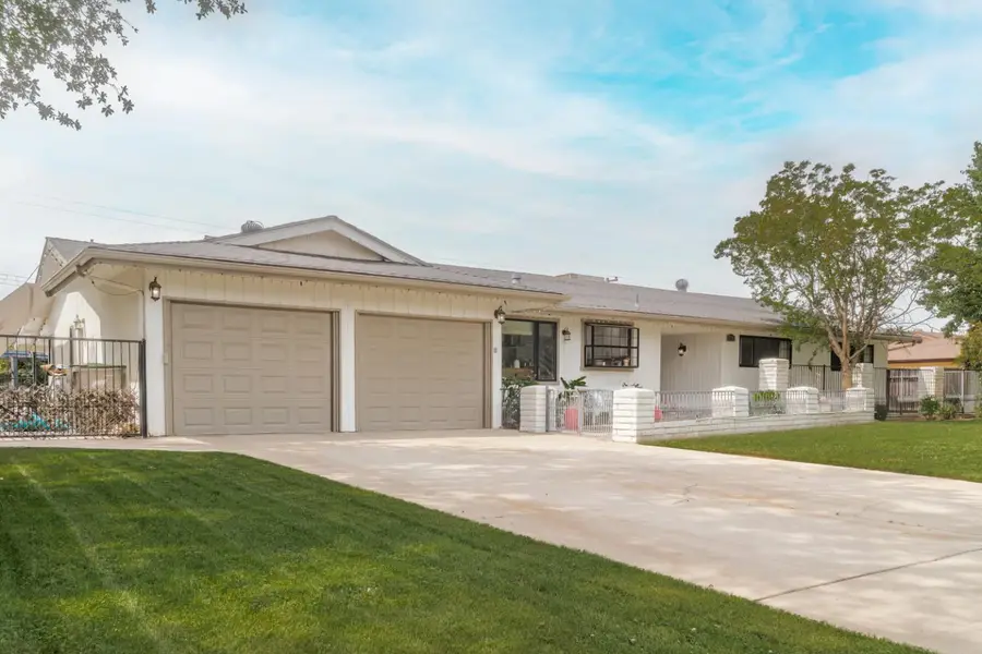 5739 N Pleasant Avenue, Fresno, CA 93711 - #2