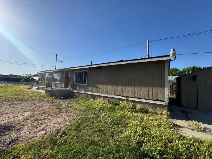601 S Phillips Street, Hanford, CA 93230 - #3
