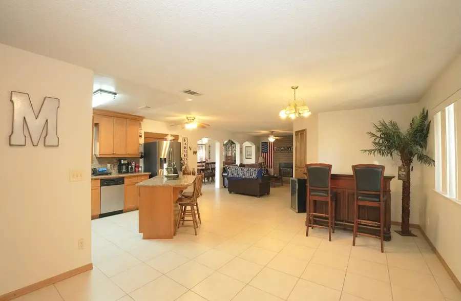 1261 E Adams Avenue, Fresno, CA 93725 - #3