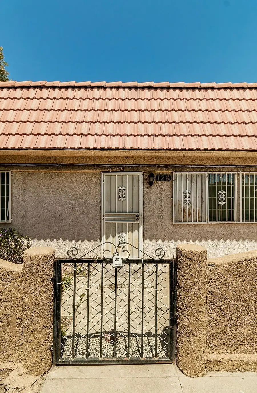 1715 W Clinton Avenue #128, Fresno, CA 93705 - #2