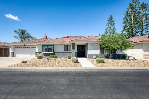 938 E Goshen Avenue, Fresno, CA 93720