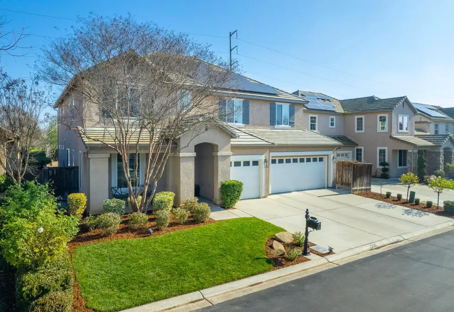 4686 N Arrow Ridge Way, Clovis, CA 93619 - #3