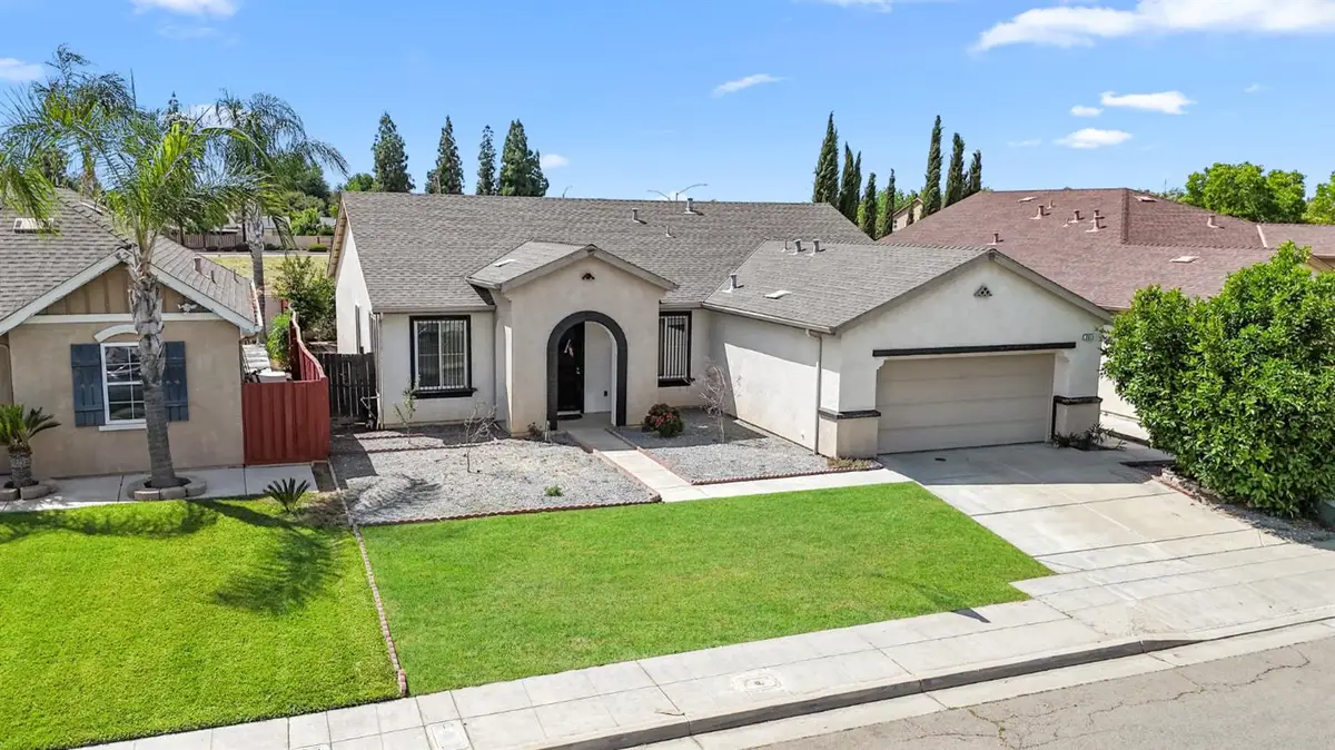 2312 S Bush Avenue, Fresno, CA 93727 - #1